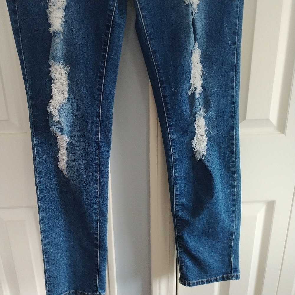 Jack David Distressed Medium Wash Straight Leg Jeans 20 - Picture 3 of 10